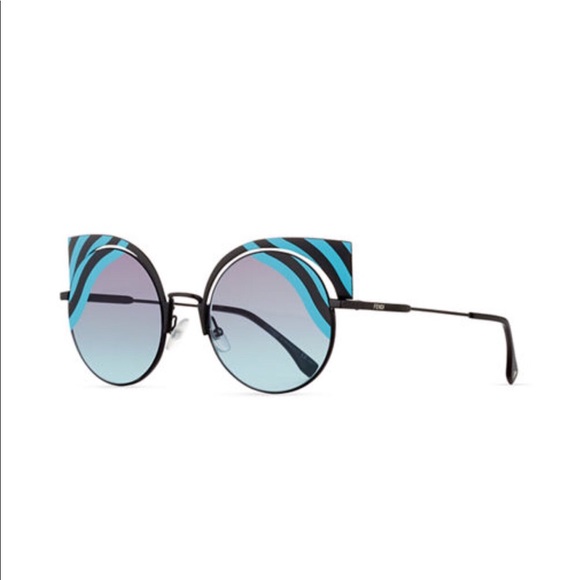 FENDI HYPNOSHINE striped cut out sunglasses - Picture 2 of 4